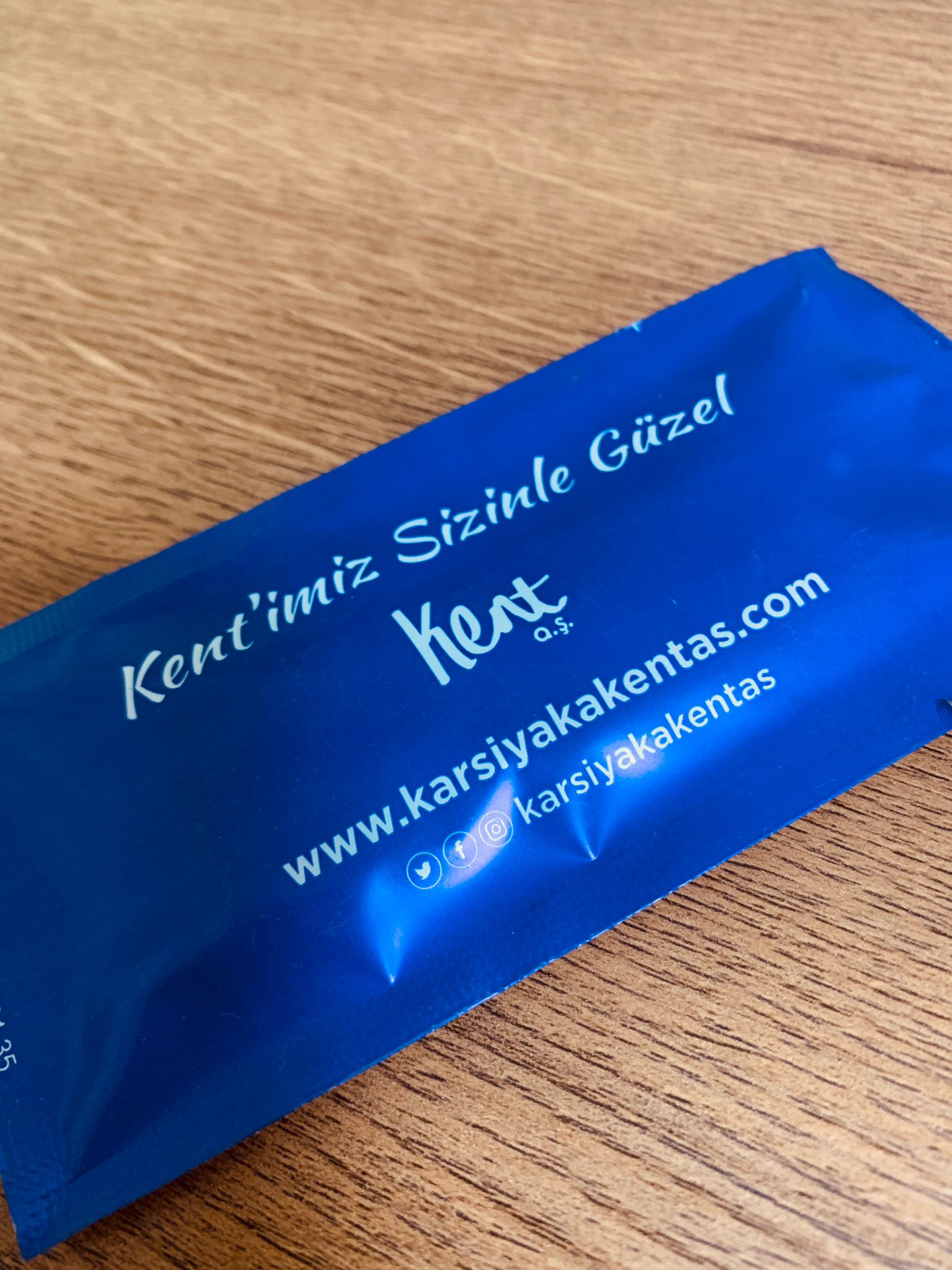 Binlerce Islak Mendil Tasarlayıp Satıyoruz